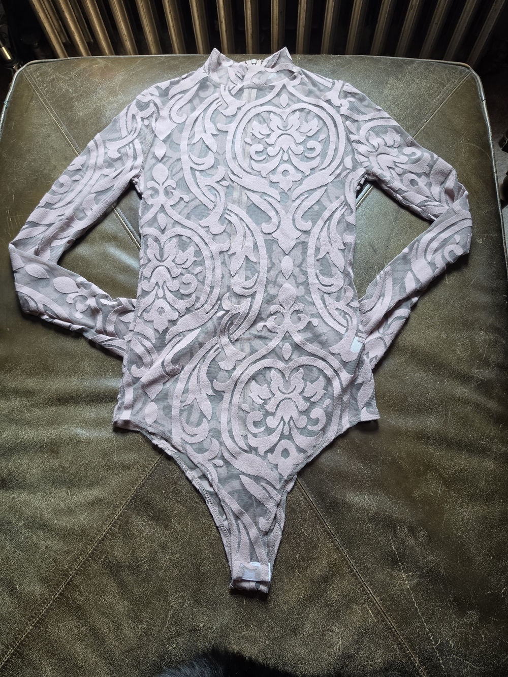 A3 Design Sheer Long Sleeve Lace Damask Bodysuit in Dusty Pink S